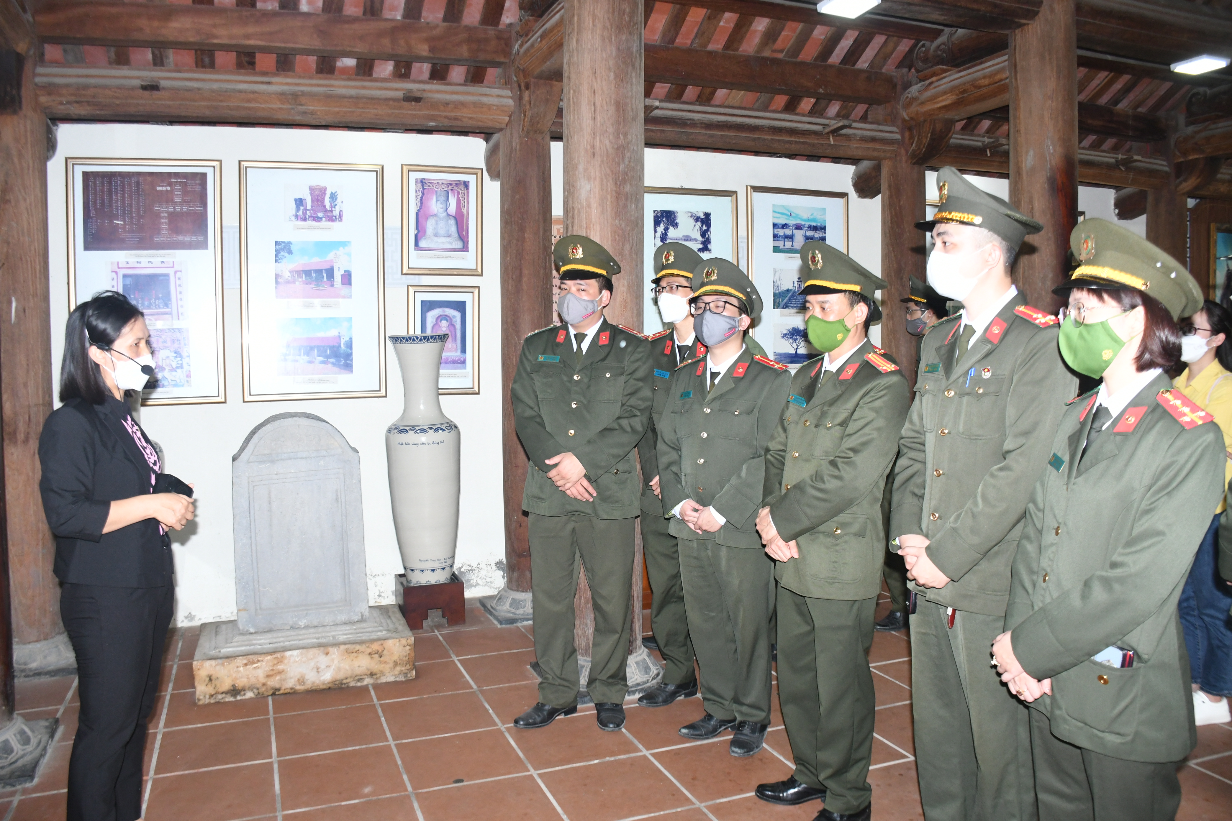 Đoàn thanh niên Phòng Tham mưu: Tổ chức hoạt động chào mừng Tháng thanh niên năm 2022